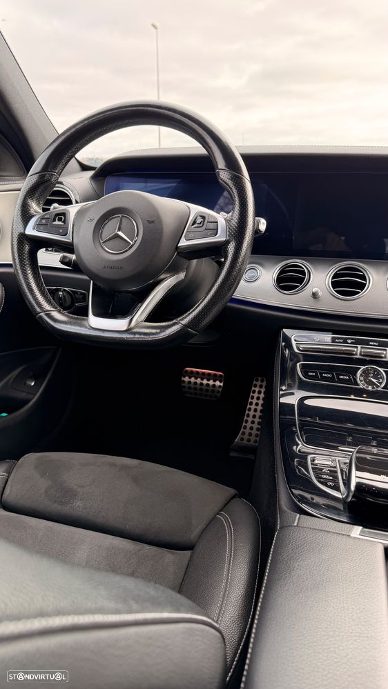 Mercedes-Benz E 220 d AMG Line - 22