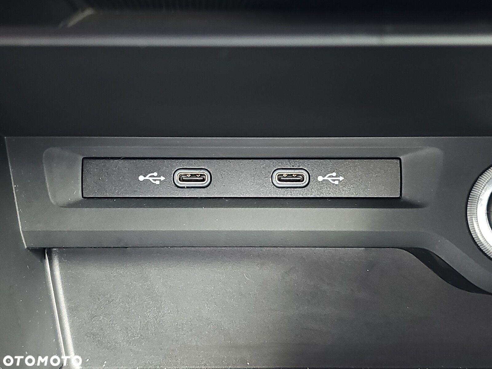 Volkswagen Touran 1.5 TSI EVO Comfortline - 23