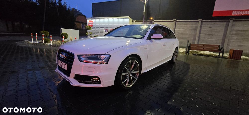 Audi A4 Avant 2.0 TDI Quattro Line S tronic - 9