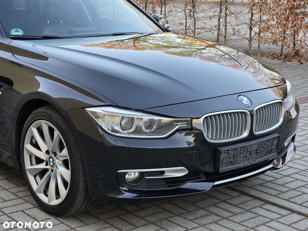 BMW Seria 3 330d Sport-Aut Blue Performance Modern Line - 13