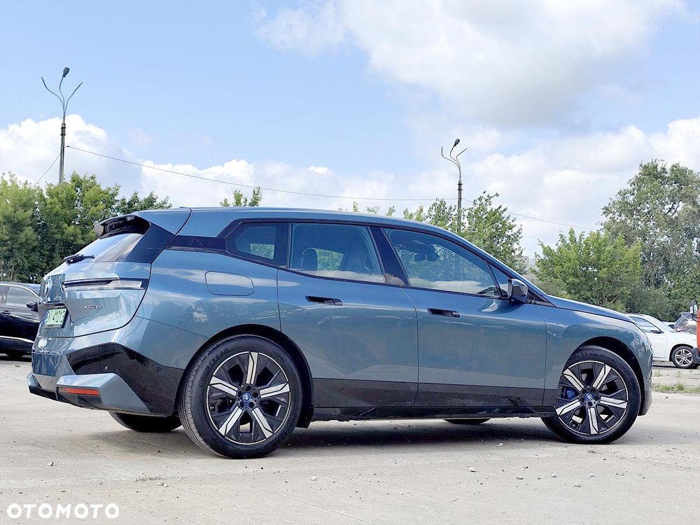 BMW iX xDrive50 111.5kWh Signature - 5
