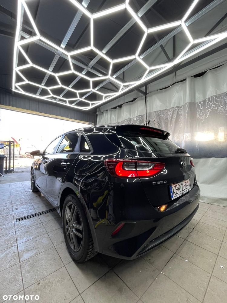 Kia Ceed 1.0 T-GDI OPF Edition 7 - 9