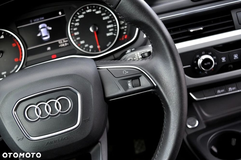 Audi A4 Avant 2.0 TDI Design - 35