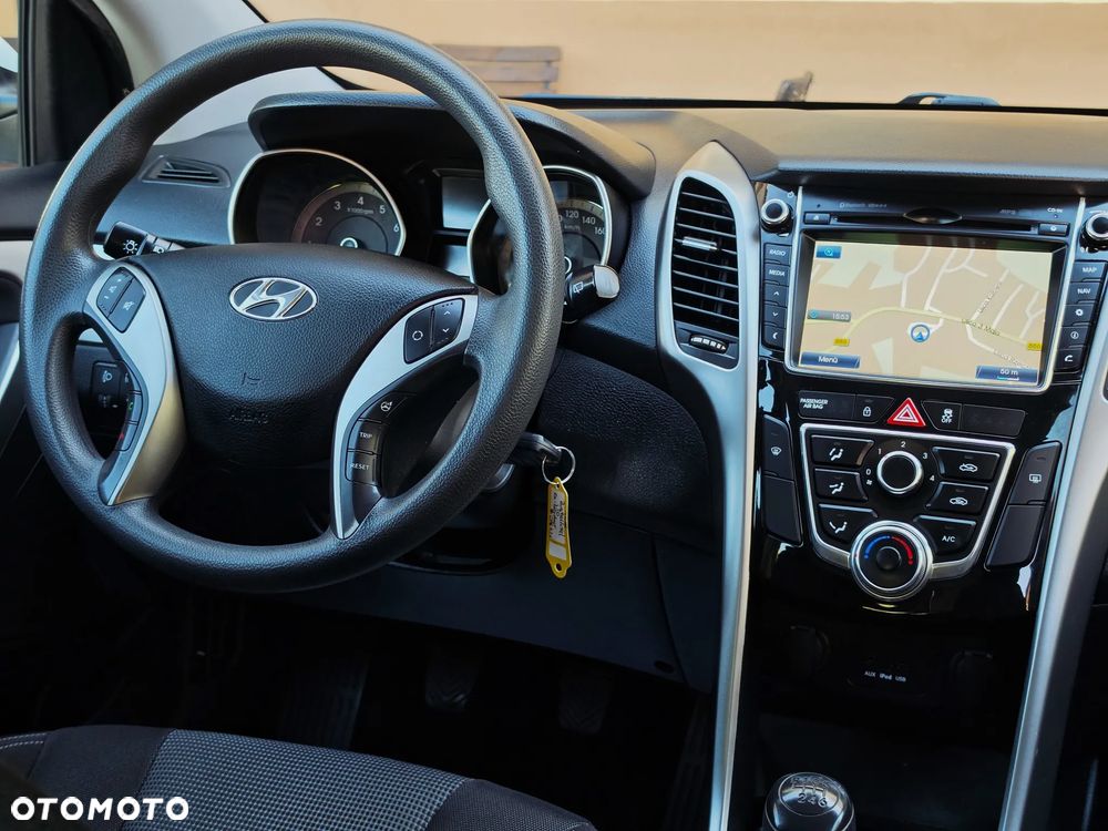 Hyundai i30 1.4 Comfort - 6
