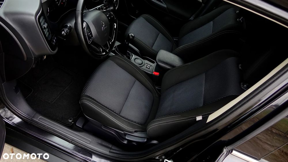 Mitsubishi Outlander 2.0 2WD Diamant - 5