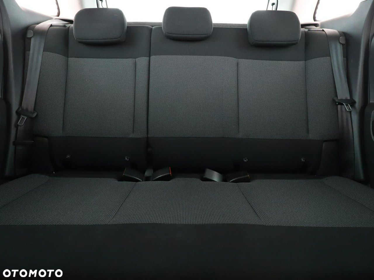 Citroën C3 Aircross 1.2 PureTech Feel S&S EAT6 - 14