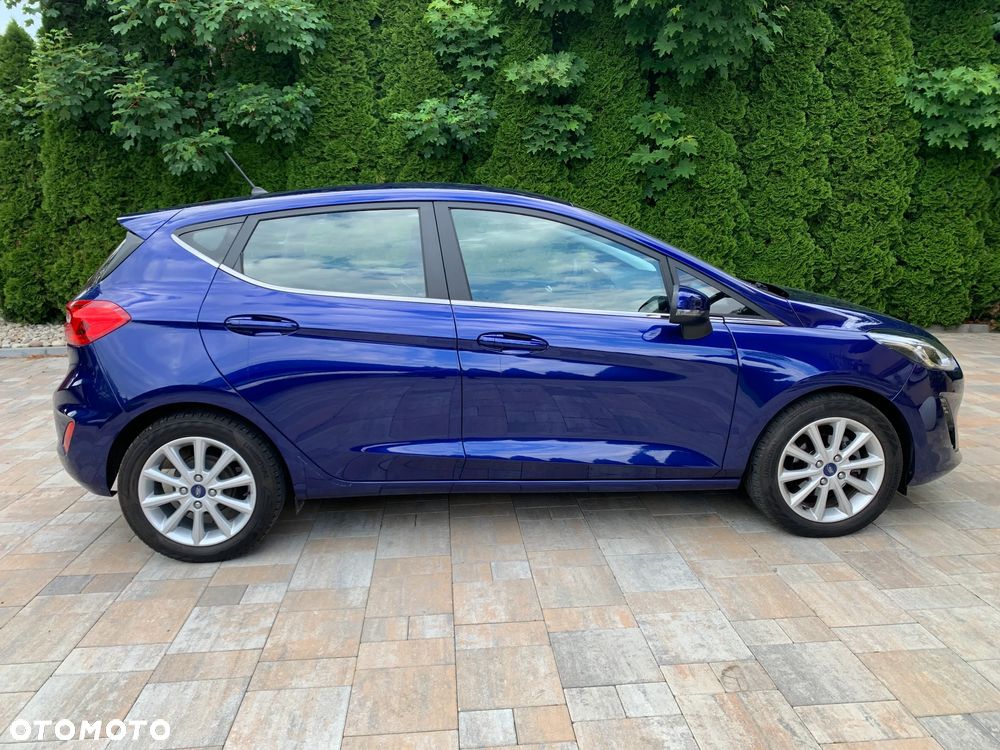 Ford Fiesta 1.0 EcoBoost S&S TITANIUM - 4