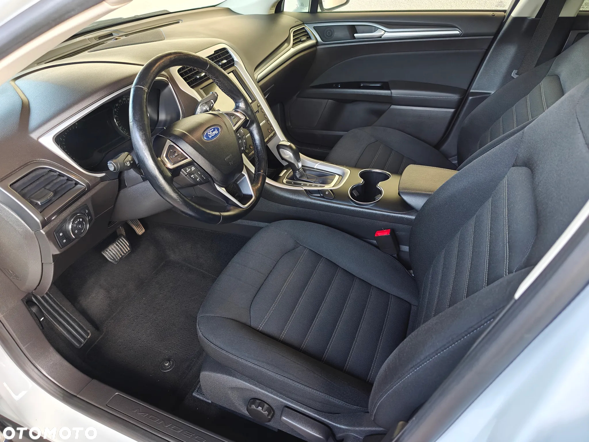 Ford Mondeo 2.0 TDCi PowerShift-Aut Allrad Business Edition - 14