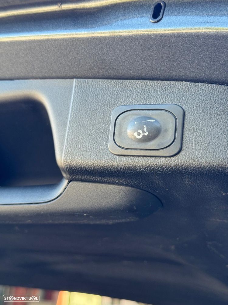 Ford Focus SW 1.0 EcoBoost S&S TITANIUM - 3