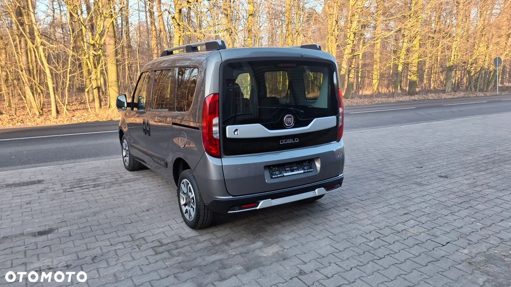 Fiat Doblo 1.6 16V Multijet Trekking - 12