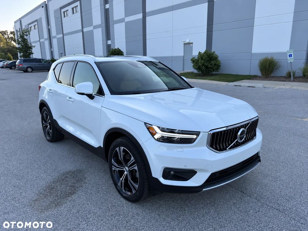 Volvo XC 40 B5 B AWD Ultimate Bright - 1