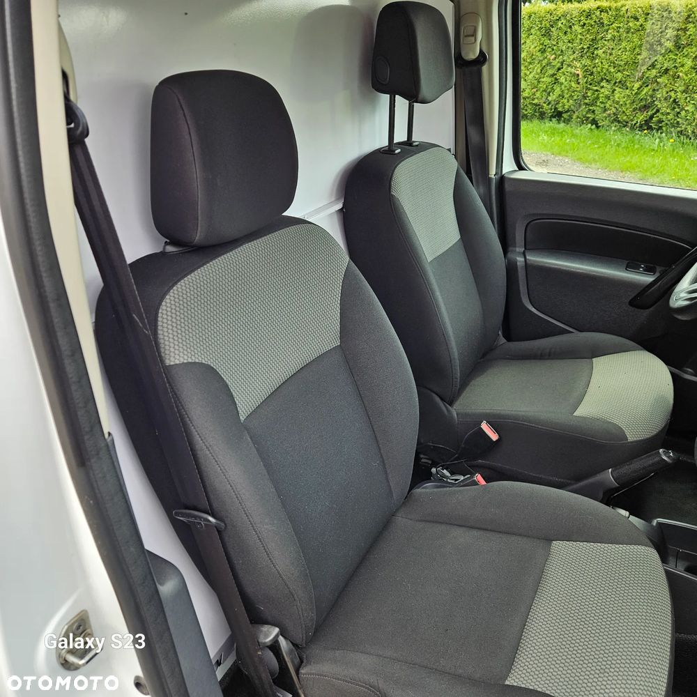Renault KANGOO - 29