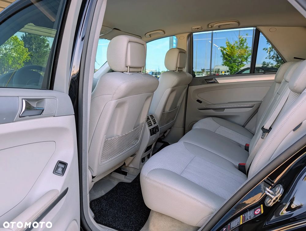 Mercedes-Benz ML 350 4Matic 7G-TRONIC - 15