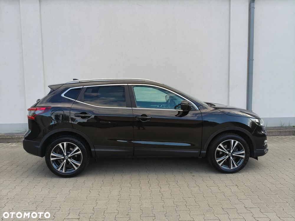 Nissan Qashqai 1.3 DIG-T N-Connecta DCT - 3