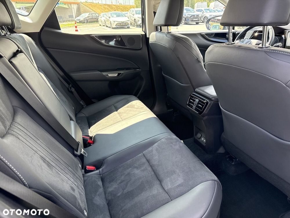 Lexus NX 350h Elegance 2WD - 10