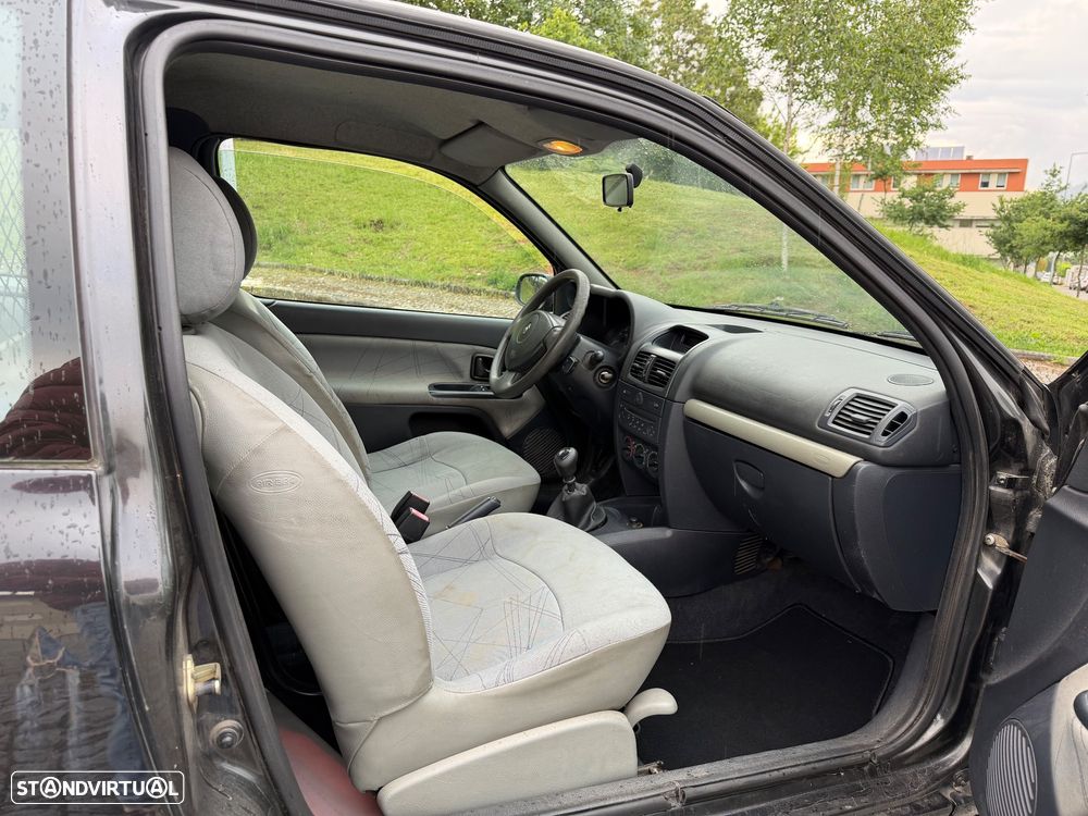 Renault Clio 1.5 dCi Authentique - 7