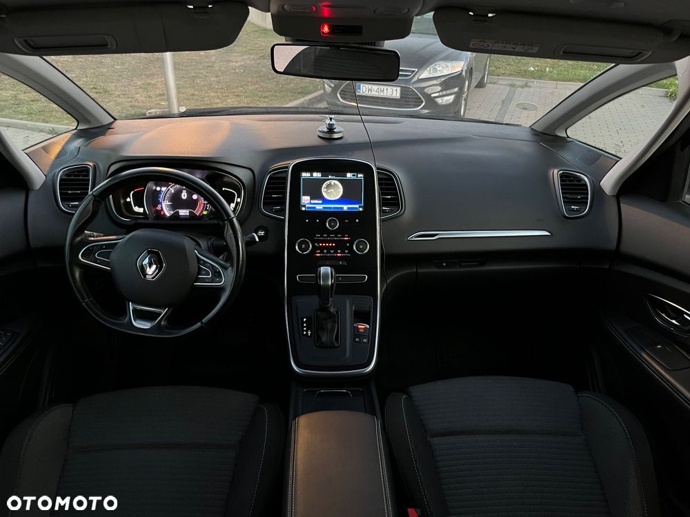 Renault Scenic 1.5 dCi Zen EDC - 19