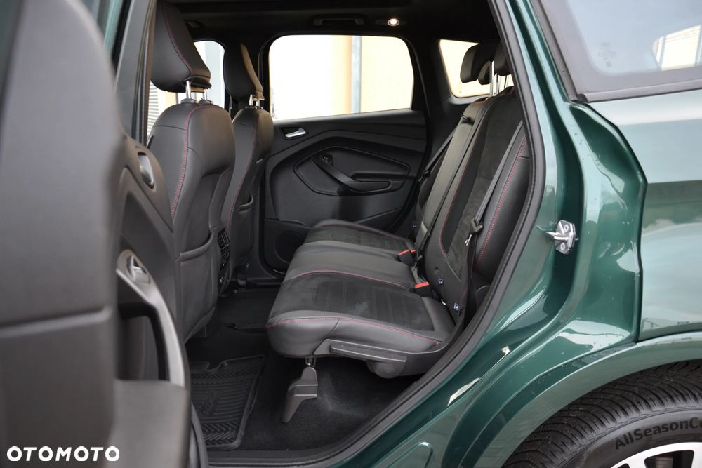 Ford Kuga 1.5 EcoBoost 4x4 ST-Line - 29