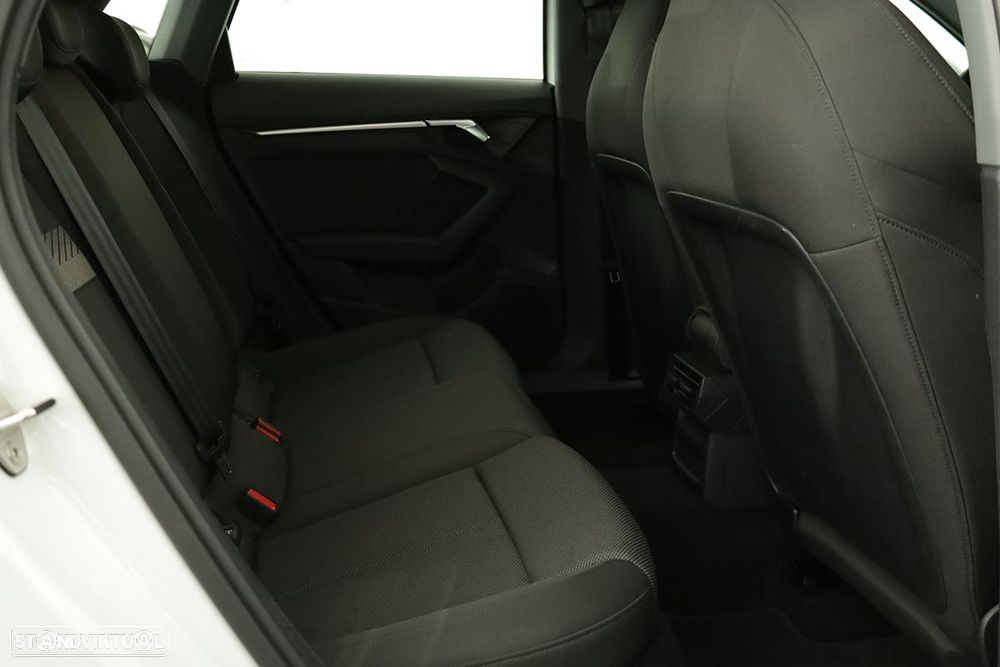 Audi A3 Sportback 30 TFSI Advanced S tronic - 22