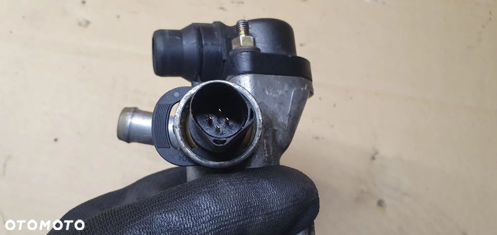 Przewód wąż wody obudowa termostatu Skoda Superb I 1.9 TDI 038121133A - 6
