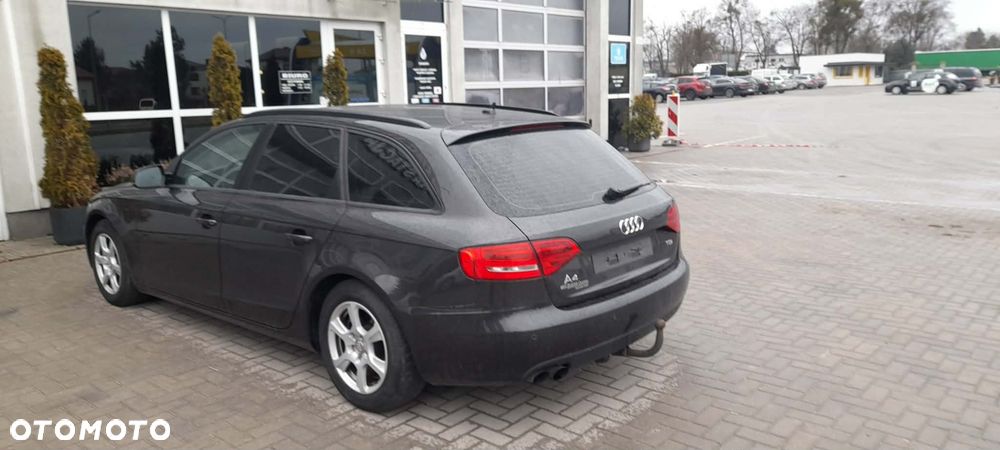 Audi A4 Avant - 12