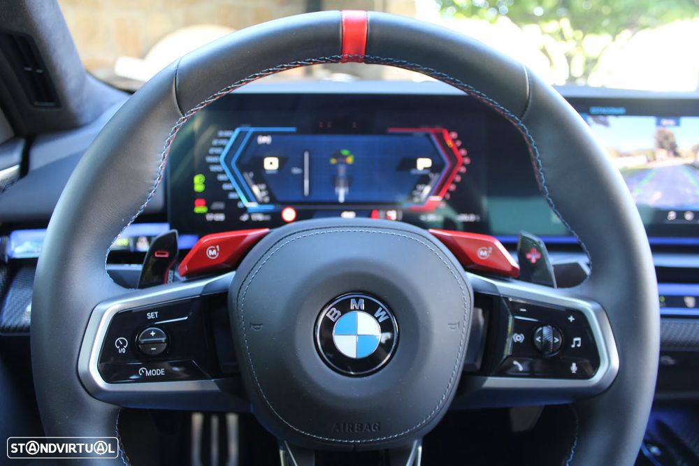 BMW M5 xDrive - 23