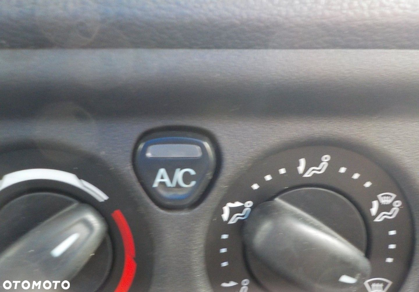 Ford Transit - 24