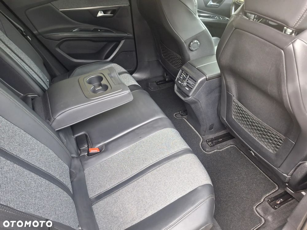 Peugeot 3008 HDi FAP 115 Allure - 26