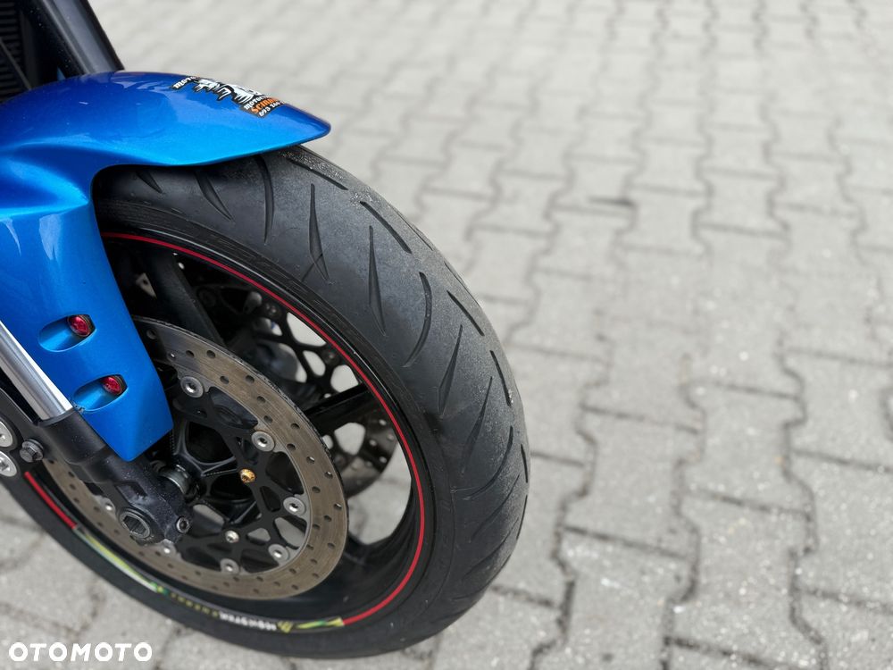 Yamaha FZ - 6