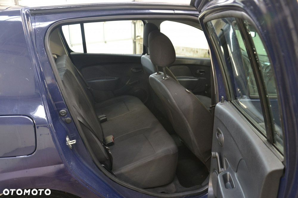 Dacia Sandero - 24