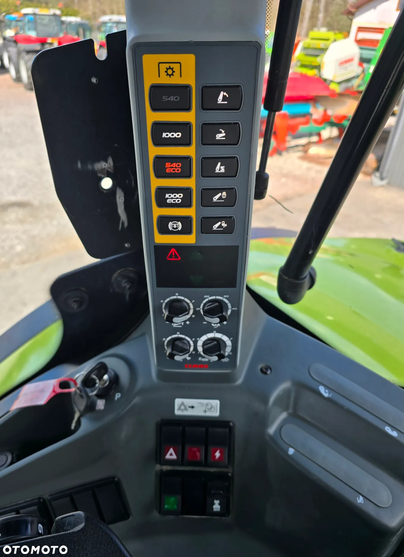 Claas Axion 800 CEBIS - 22