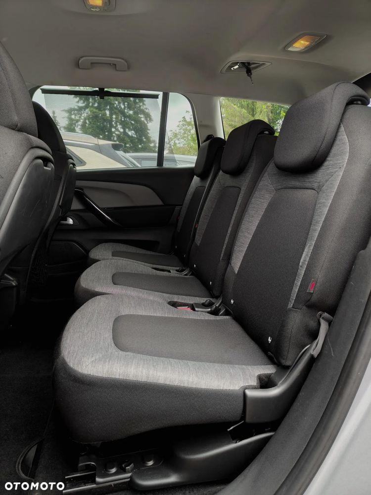 Citroën C4 Picasso - 10