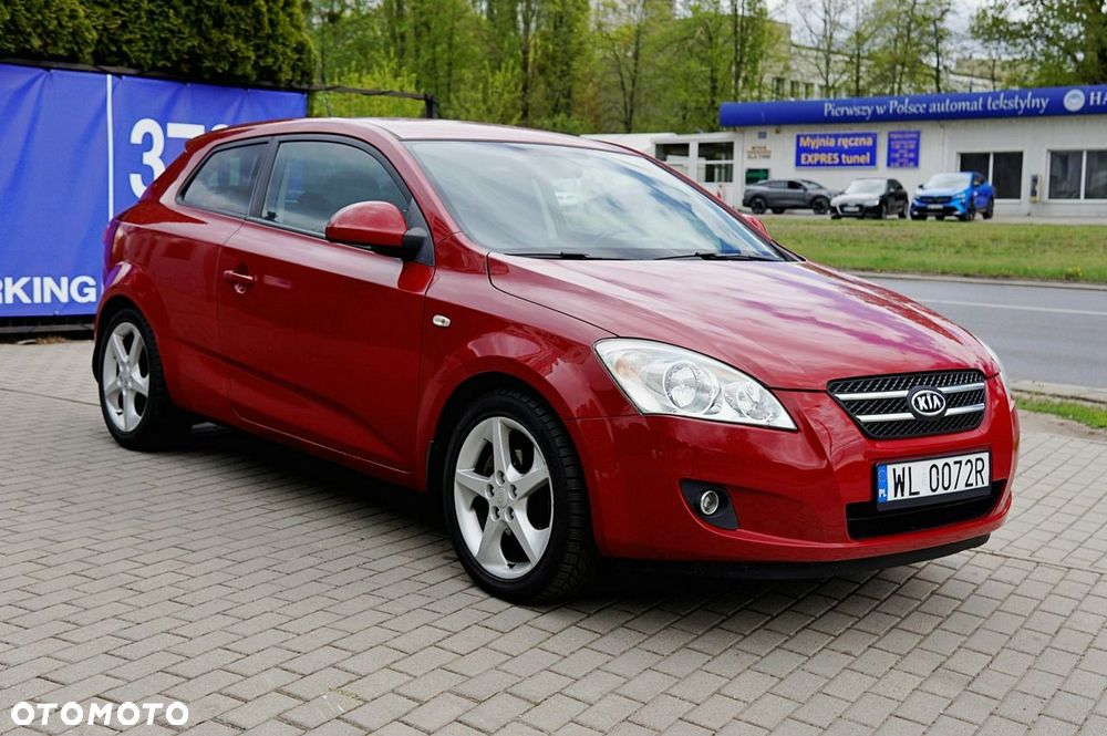 Kia Ceed - 3