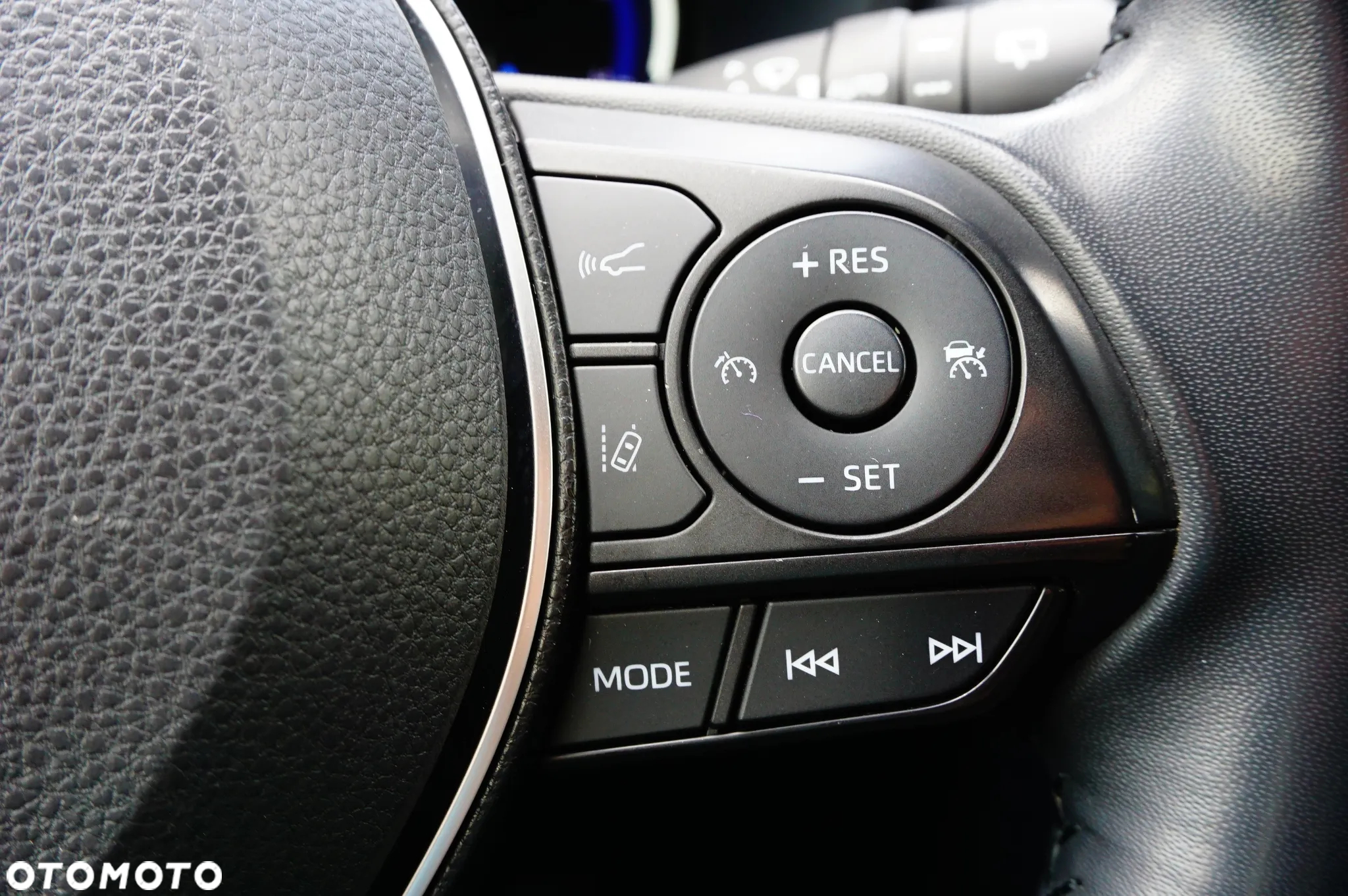 Toyota RAV4 2.5 Hybrid Comfort 4x2 - 39