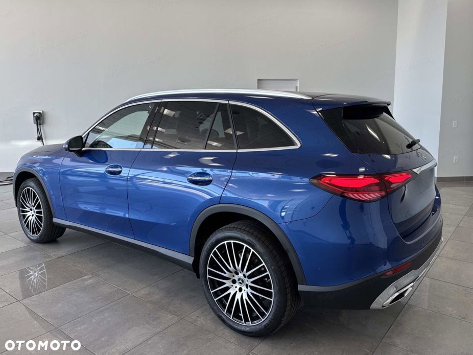 Mercedes-Benz GLC 220 d mHEV 4-Matic Avantgarde - 3