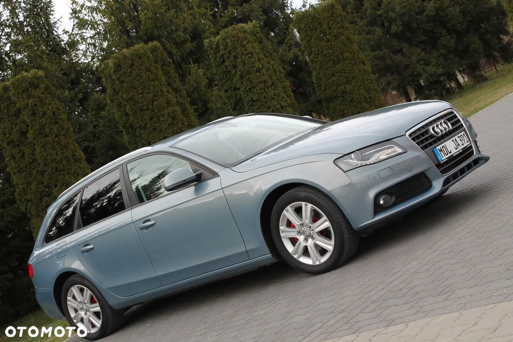Audi A4 Avant 2.0 TDI Quattro - 10