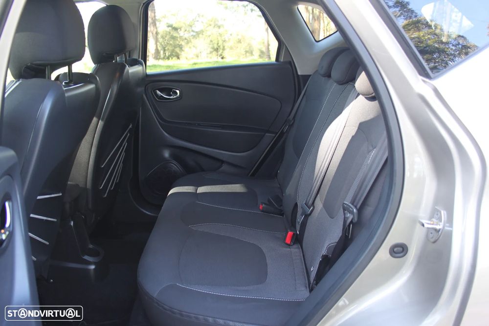 Renault Captur 1.5 dCi Exclusive - 20