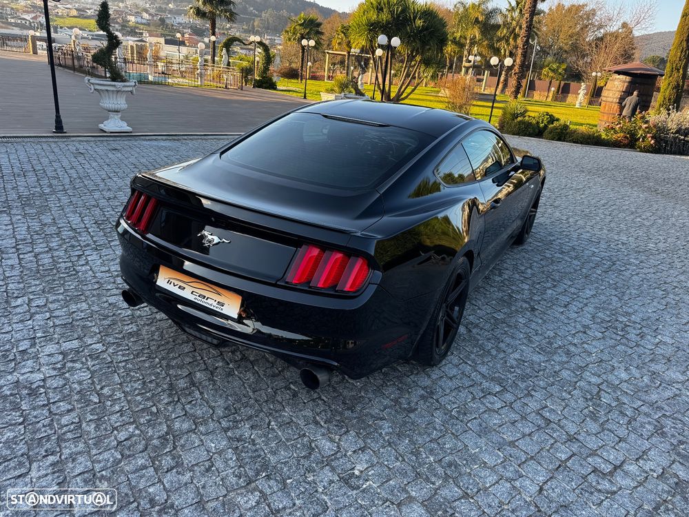 Ford Mustang 2.3 Eco Boost Aut. - 17