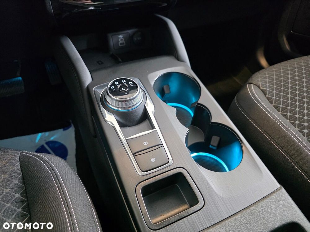 Ford Kuga - 13