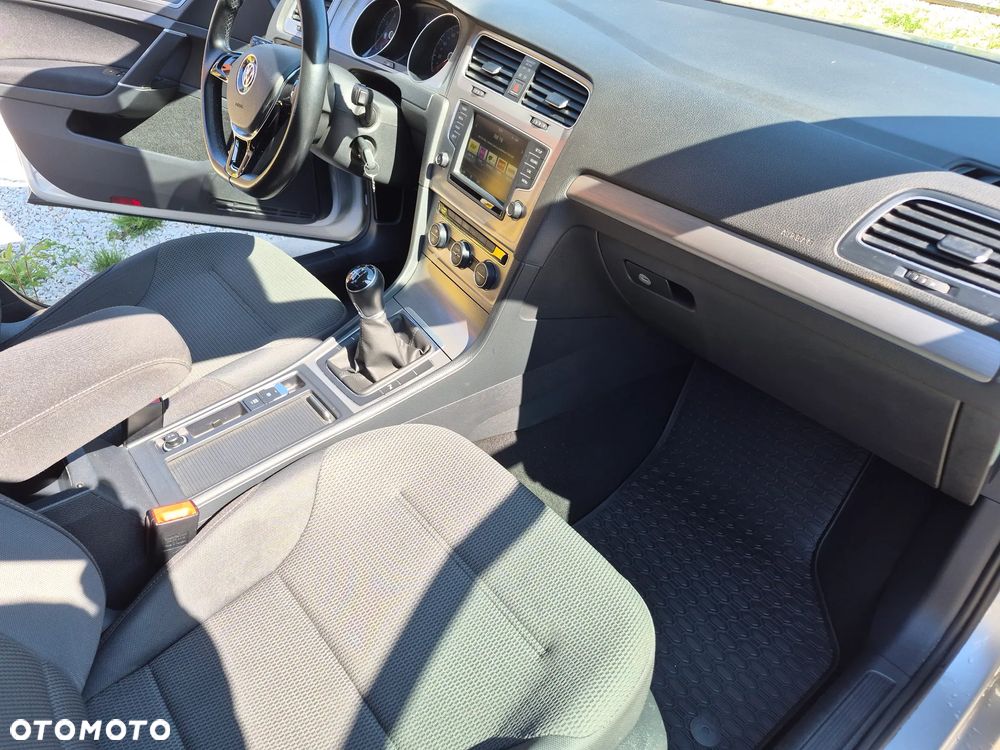 Volkswagen Golf 1.4 TSI BMT Comfortline - 5