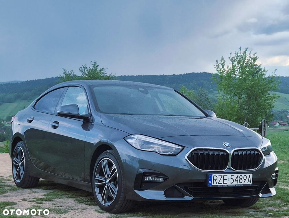 BMW Seria 2 218i M Sport - 1