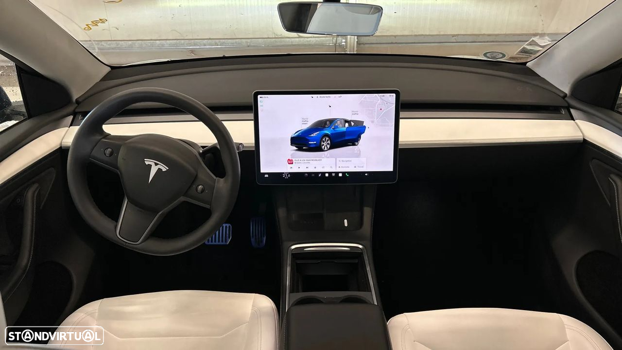 Tesla Model Y RWD - 4