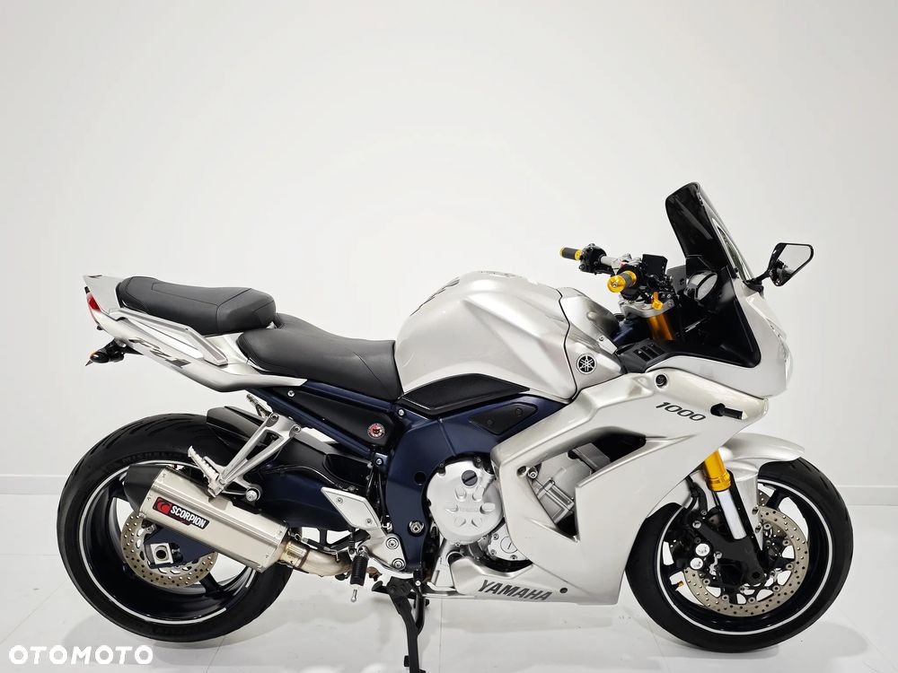 Yamaha FZ - 2
