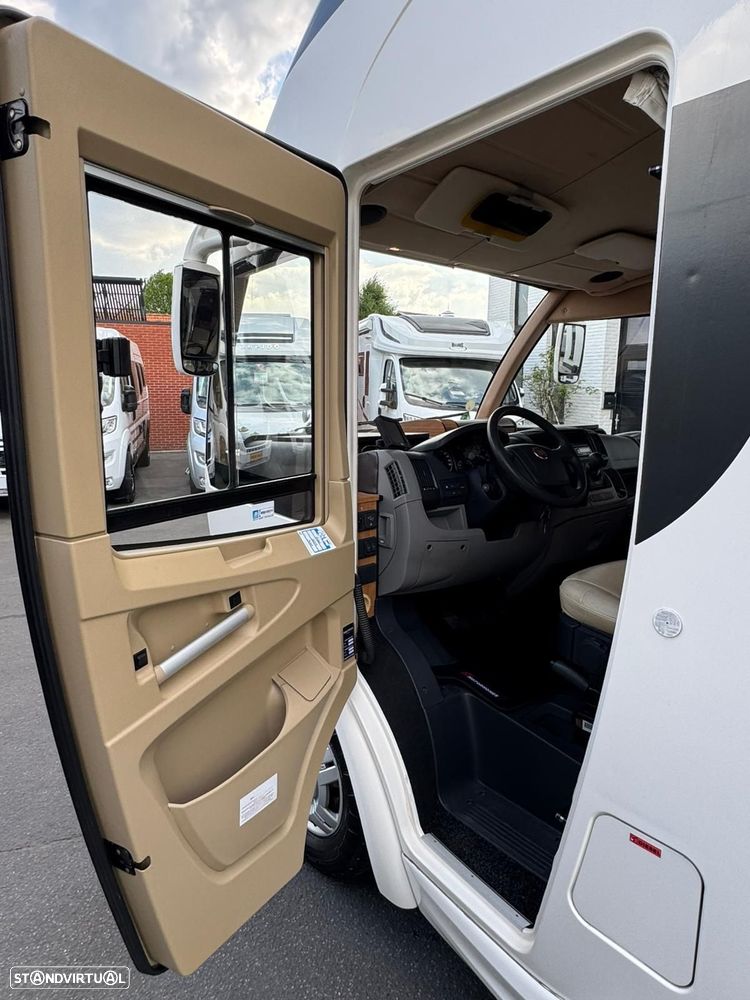 Euramobil Integra - 13