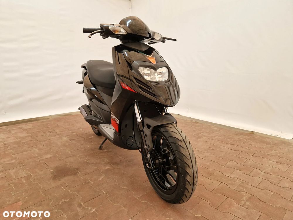 Aprilia SR - 14
