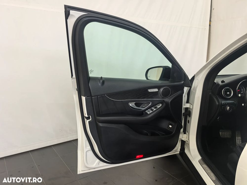 Mercedes-Benz GLC 250 d 4MATIC - 11
