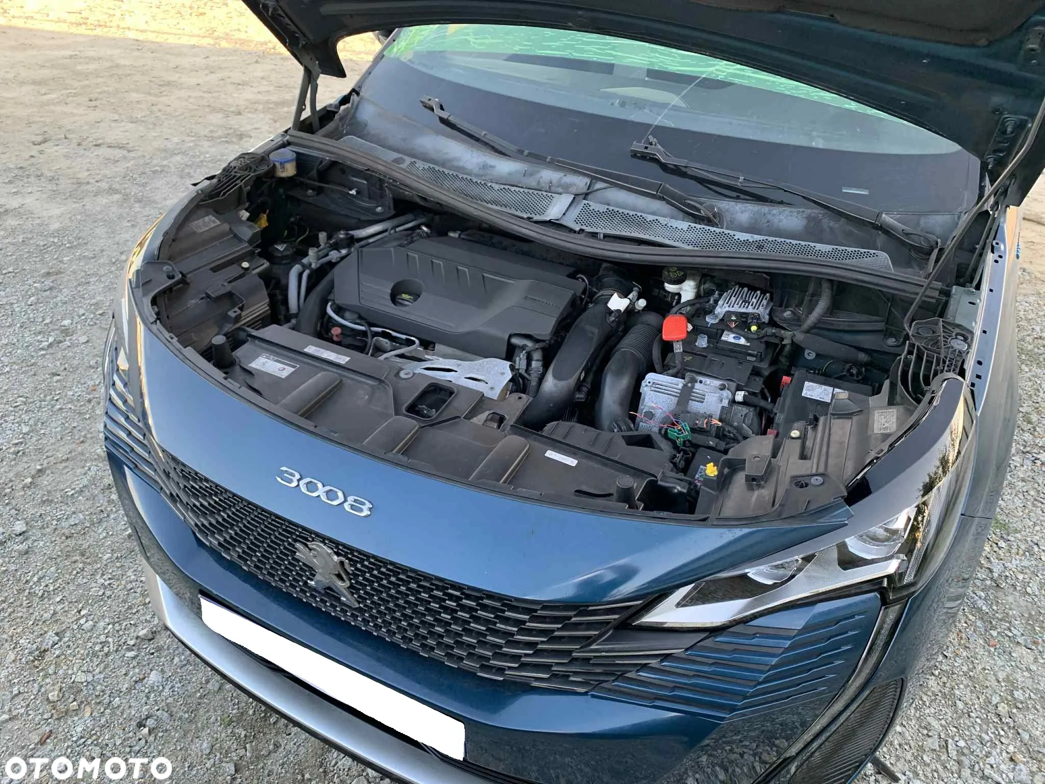 Peugeot 3008 1.6 PureTech HYbrid GT S&S EAT8 - 27