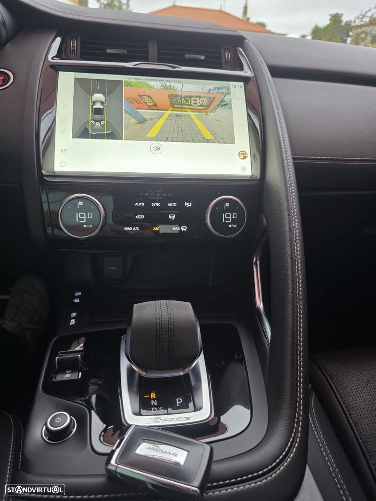 Jaguar E-Pace 1.5 P300e R-Dynamic S AWD Aut. - 14