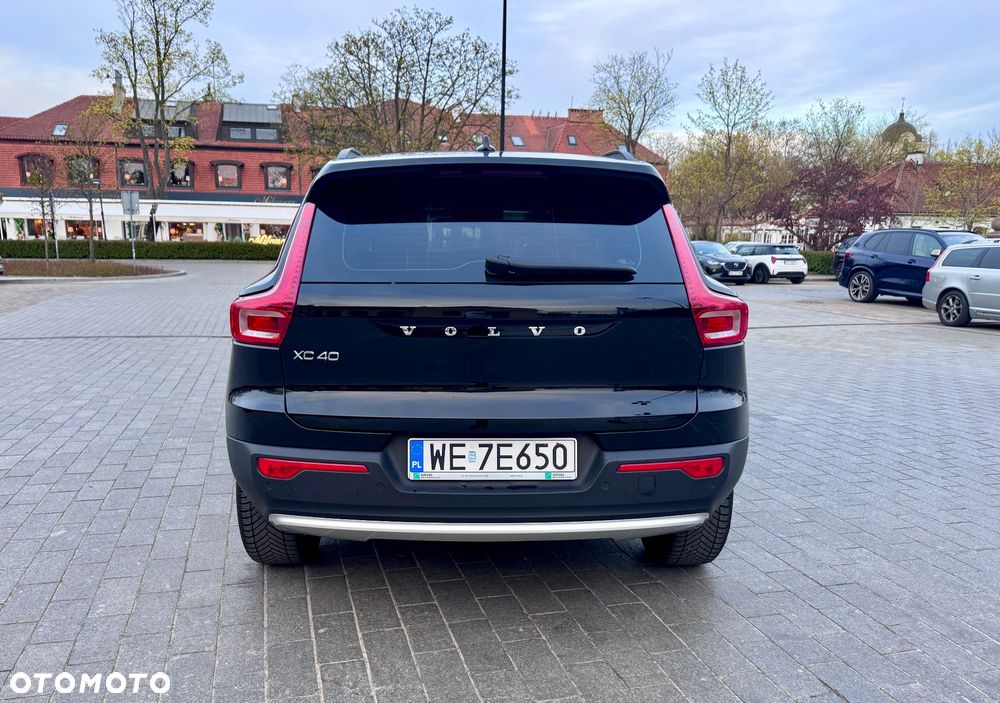 Volvo XC 40 T2 Essential - 7