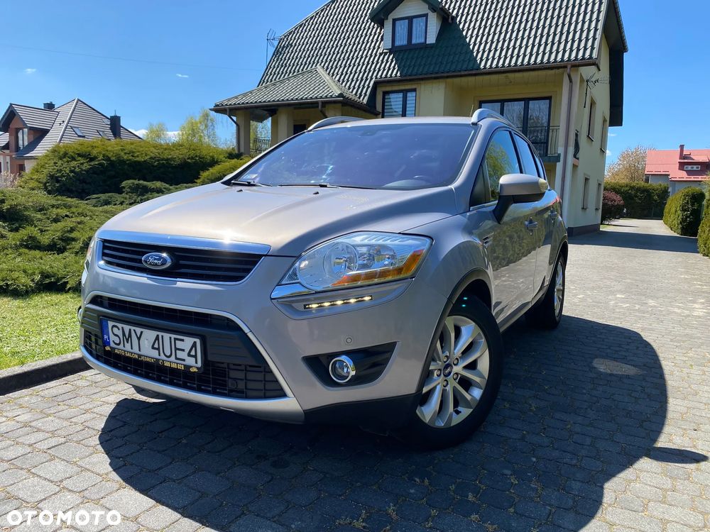 Ford Kuga 2.0 TDCi 2x4 Titanium - 2